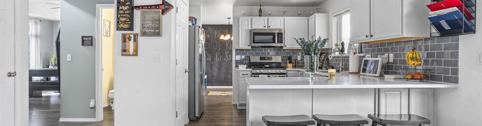 Young Place, Kennewick, Washington 99336, 3 Bedrooms Bedrooms, ,3 BathroomsBathrooms,Site Built-owned Lot,For Sale,Young Place,282872