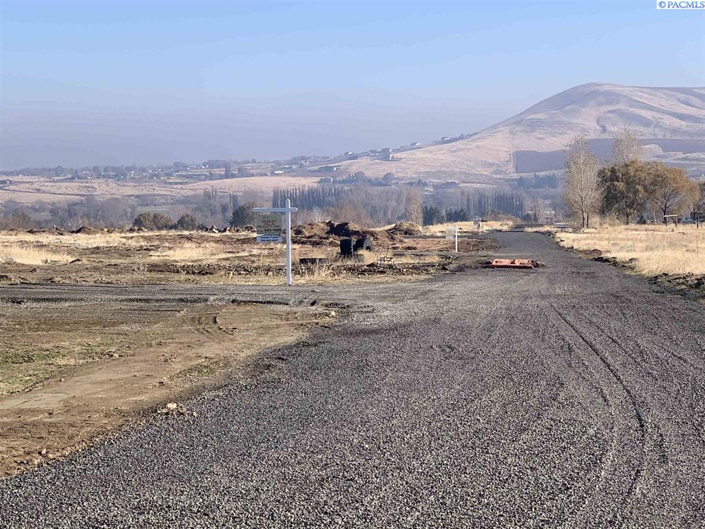 654 PrNW, Benton City, Washington 99320, 0 , 0 ,0,Land/lots,For Sale,654 PrNW,0,281554