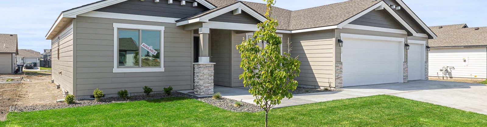 Danube Dr, Pasco, Washington 99301, 4 Bedrooms Bedrooms, ,2 BathroomsBathrooms,Site Built-owned Lot,For Sale,Danube Dr,283760