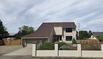 Irving Street, Pasco, Washington 99301, 4 Bedrooms Bedrooms, ,3 BathroomsBathrooms,Site Built-owned Lot,For Sale,Irving Street,283762