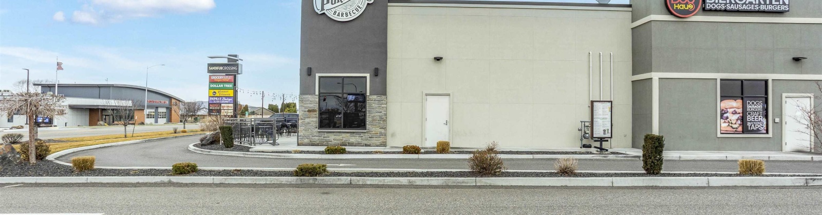 Sandifur Pkwy, Pasco, Washington 99301, ,41 BathroomsBathrooms,Restaurant,For Sale,Sandifur Pkwy,282183