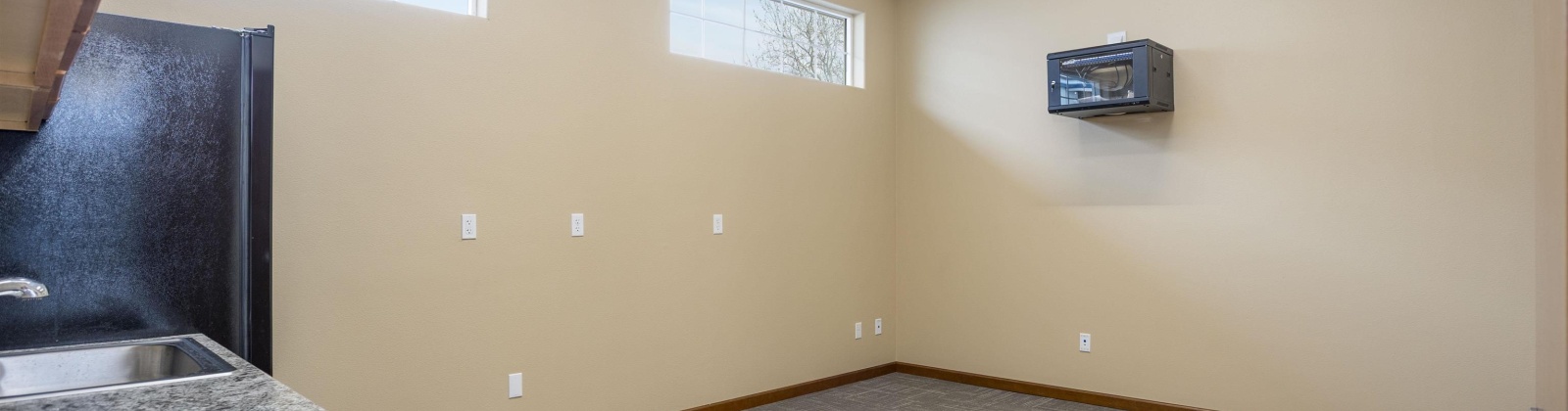 Quay, Kennewick, Washington 99336, ,Office,For Sale,Quay,282344