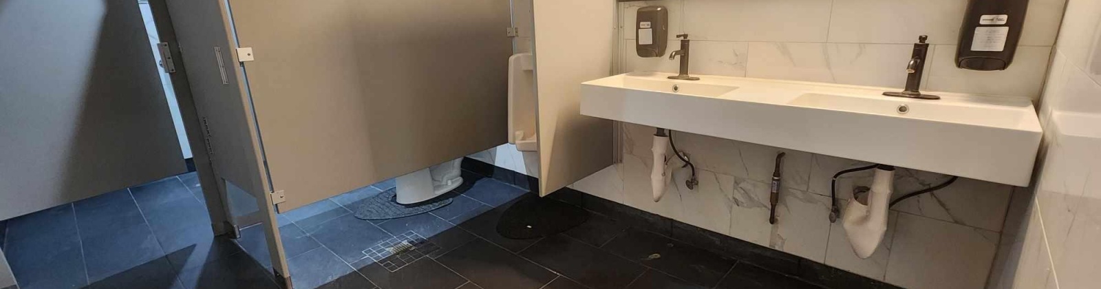 Belfair St., Kennewick, Washington, ,41 BathroomsBathrooms,Restaurant,For Sale,Belfair St.,282666