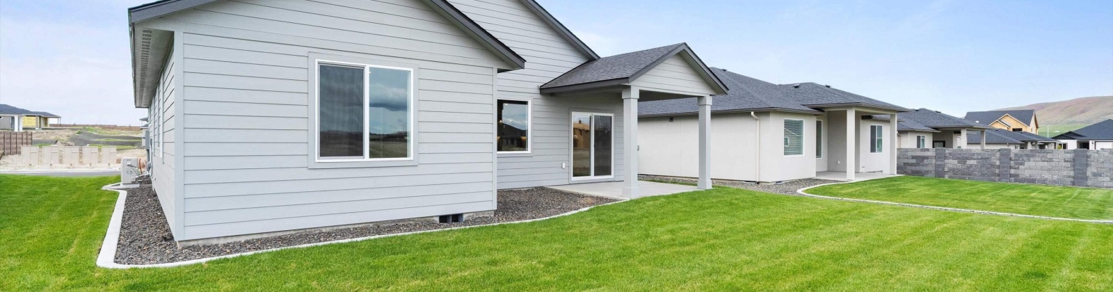 Tarragon Avenue, Richland, Washington 99352, 3 Bedrooms Bedrooms, ,2 BathroomsBathrooms,Site Built-owned Lot,For Sale,Tarragon Avenue,283769