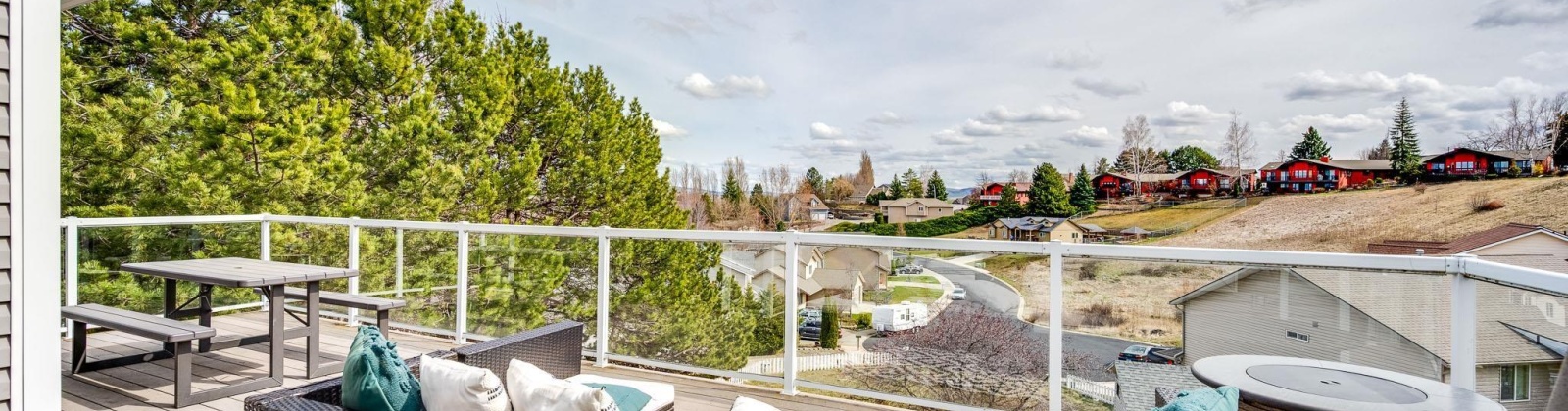 Staley Dr, Pullman, Washington 99163, 6 Bedrooms Bedrooms, ,4 BathroomsBathrooms,Site Built-owned Lot,For Sale,Staley Dr,282912