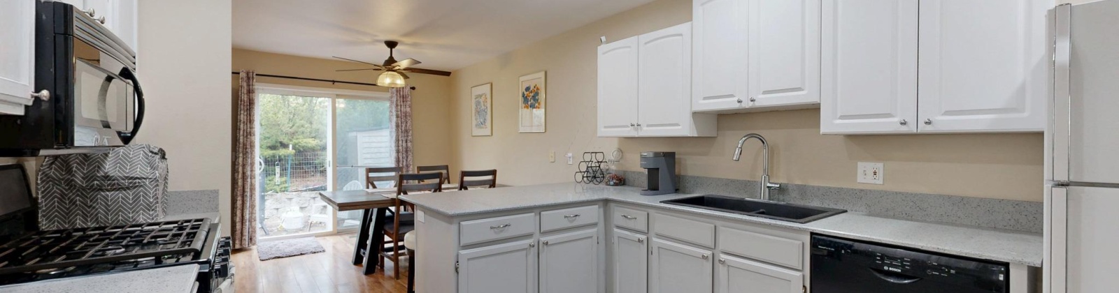 Clay Ct, Pullman, Washington 99163, 3 Bedrooms Bedrooms, 0 ,3 BathroomsBathrooms,Condos/townhomes,For Sale,Clay Ct,0,283773