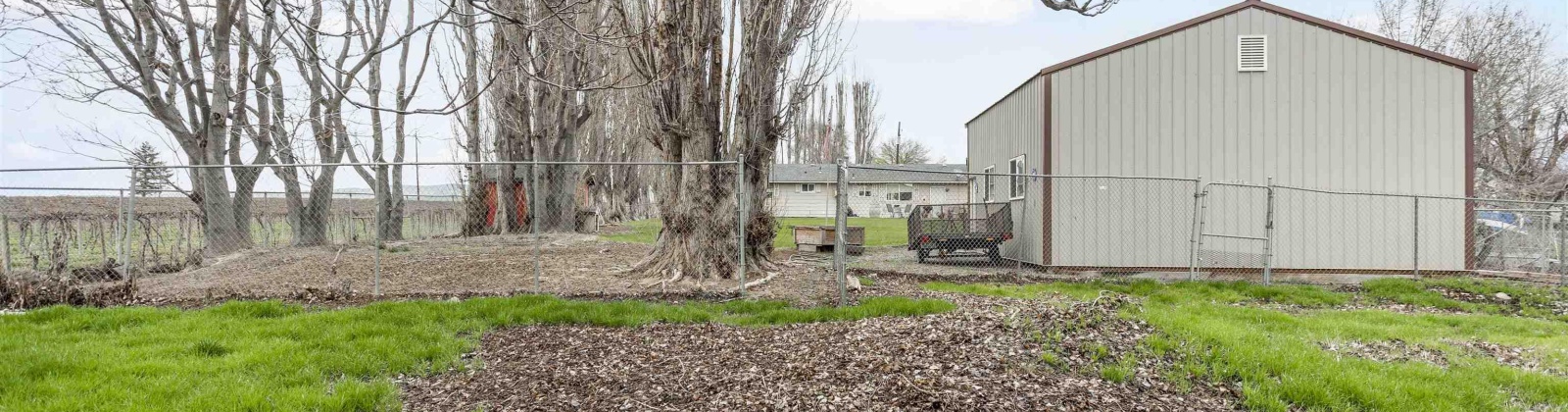 Independence Road, Sunnyside, Washington 98944, 3 Bedrooms Bedrooms, ,1 BathroomBathrooms,Site Built-owned Lot,For Sale,Independence Road,282921
