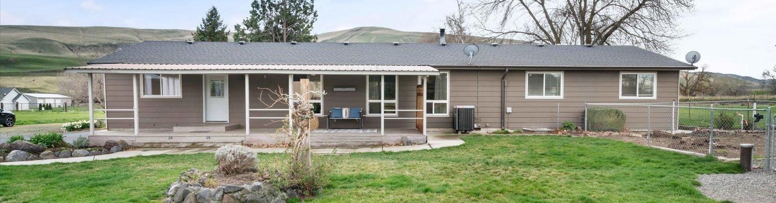 Hess Road, Prosser, Washington 99350, 3 Bedrooms Bedrooms, 0 ,2 BathroomsBathrooms,Houses,For Sale,Hess Road,0,282914