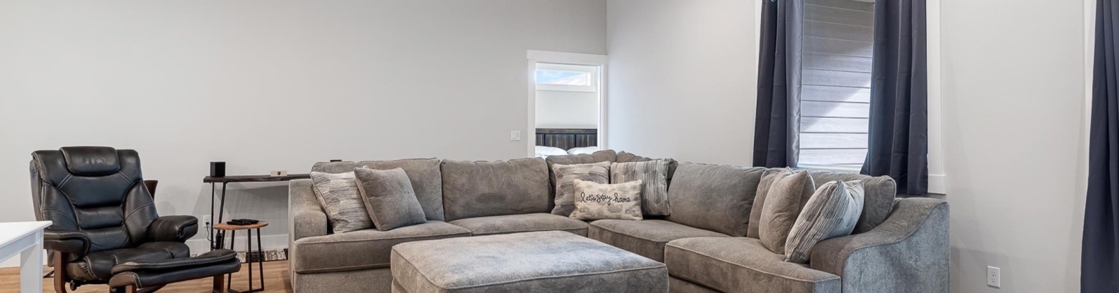 Sunray Ave, Richland, Washington 99352, 3 Bedrooms Bedrooms, ,2 BathroomsBathrooms,Town House,For Sale,Sunray Ave,282926