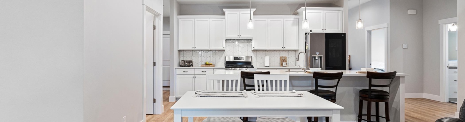 Sunray Ave, Richland, Washington 99352, 3 Bedrooms Bedrooms, ,2 BathroomsBathrooms,Town House,For Sale,Sunray Ave,282926