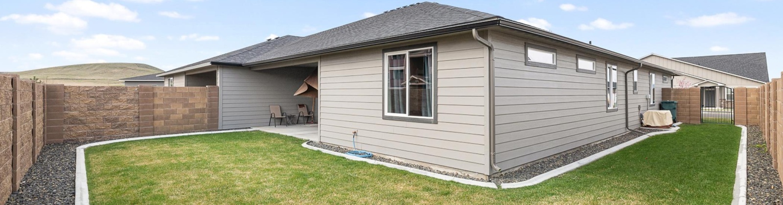 Sunray Ave, Richland, Washington 99352, 3 Bedrooms Bedrooms, ,2 BathroomsBathrooms,Town House,For Sale,Sunray Ave,282926