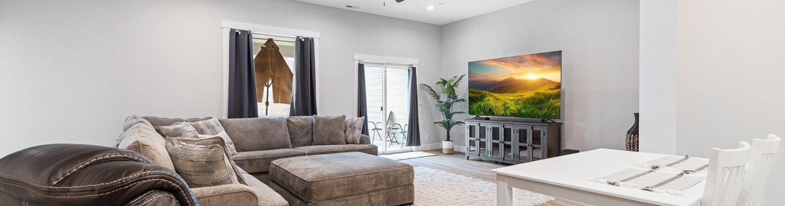 Sunray Ave, Richland, Washington 99352, 3 Bedrooms Bedrooms, ,2 BathroomsBathrooms,Town House,For Sale,Sunray Ave,282926