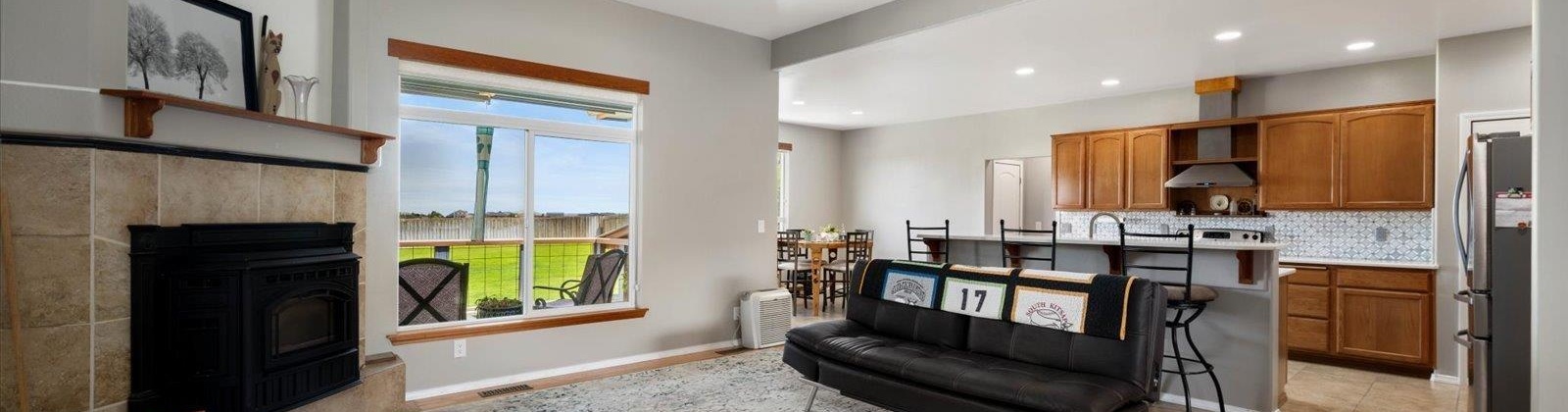 Grandview Lane, Kennewick, Washington 99338, 4 Bedrooms Bedrooms, 0 ,2 BathroomsBathrooms,Houses,For Sale,Grandview Lane,0,282923