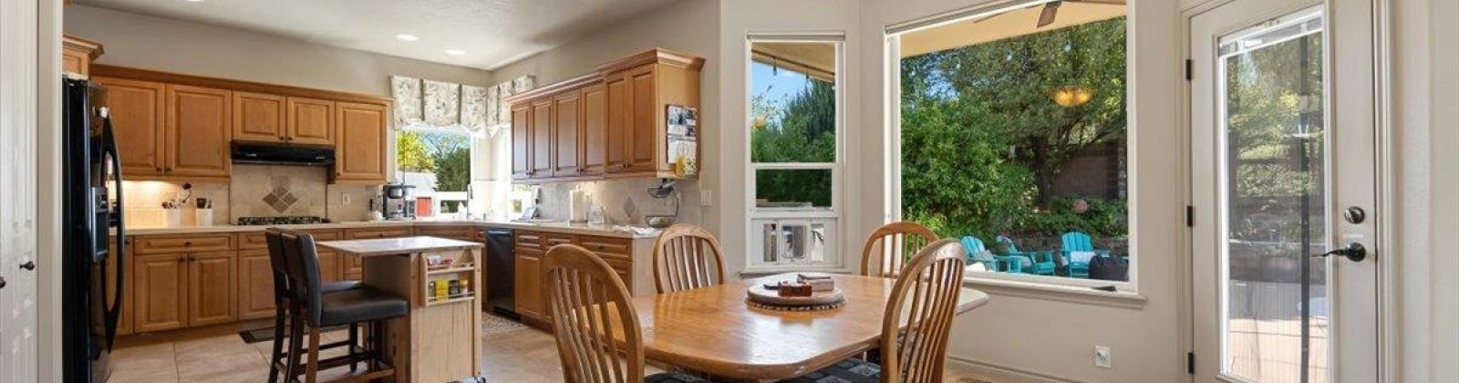 6th Ave, Kennewick, Washington 99336-8594, 3 Bedrooms Bedrooms, ,3 BathroomsBathrooms,Site Built-owned Lot,For Sale,6th Ave,283798
