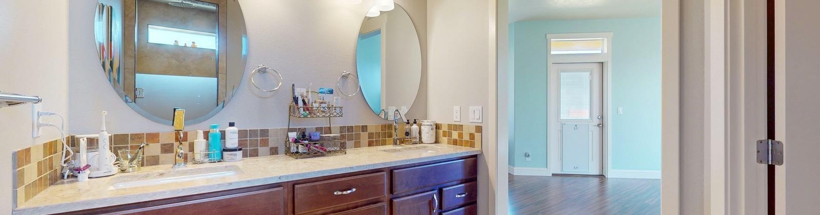 Nelson Court, Pasco, Washington 99301, 3 Bedrooms Bedrooms, ,3 BathroomsBathrooms,Site Built-owned Lot,For Sale,Nelson Court,282932