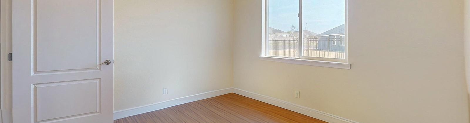 Nelson Court, Pasco, Washington 99301, 3 Bedrooms Bedrooms, ,3 BathroomsBathrooms,Site Built-owned Lot,For Sale,Nelson Court,282932