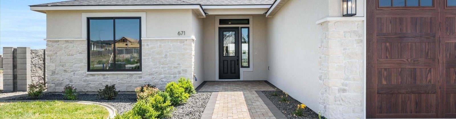 Cortona Way, Richland, Washington 99352, 4 Bedrooms Bedrooms, ,2 BathroomsBathrooms,Site Built-owned Lot,For Sale,Cortona Way,282931