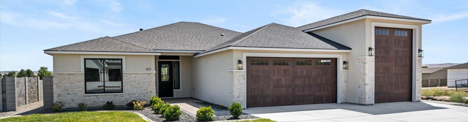 Cortona Way, Richland, Washington 99352, 4 Bedrooms Bedrooms, ,2 BathroomsBathrooms,Site Built-owned Lot,For Sale,Cortona Way,282931