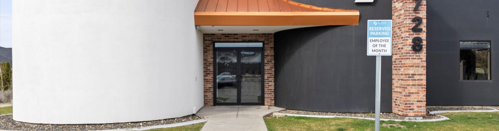Bedford St, Pasco, Washington 99301, ,11 BathroomsBathrooms,Office,For Sale,Bedford St,282691