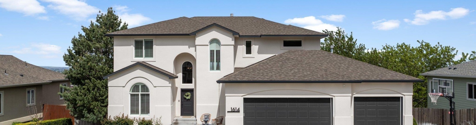 51st Avenue, Kennewick, Washington 99337, 4 Bedrooms Bedrooms, ,5 BathroomsBathrooms,Site Built-owned Lot,For Sale,51st Avenue,283810