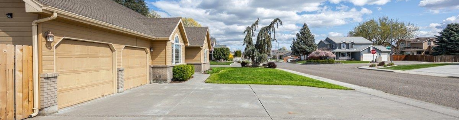 Metaline, Kennewick, Washington 99336, 3 Bedrooms Bedrooms, ,2 BathroomsBathrooms,For Sale,Metaline,282967