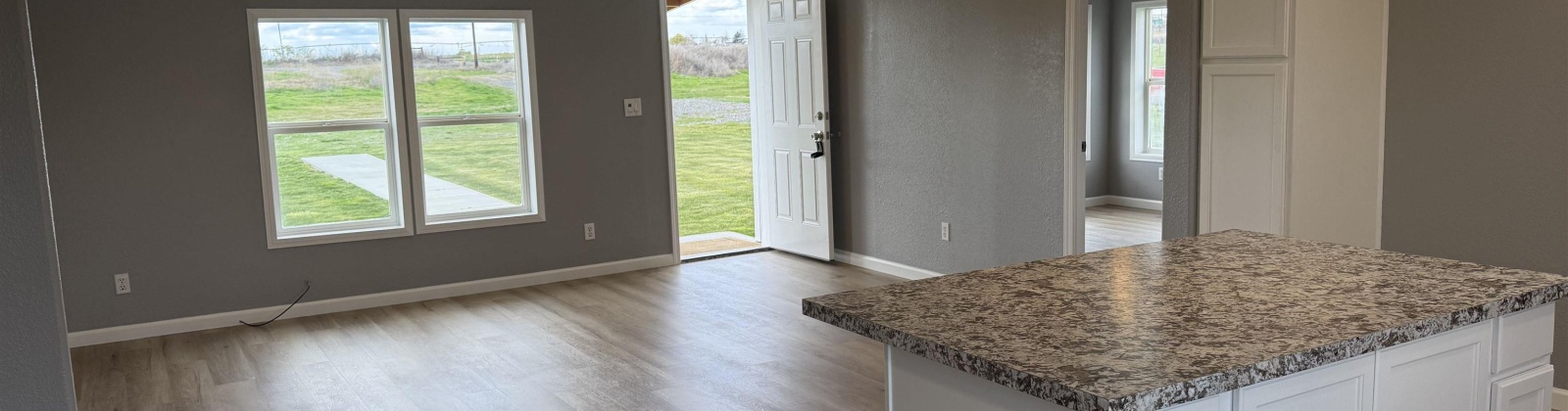 Missimer Rd, Prosser, Washington 99350, 3 Bedrooms Bedrooms, ,2 BathroomsBathrooms,Manufactured-owned Lot,For Sale,Missimer Rd,282962