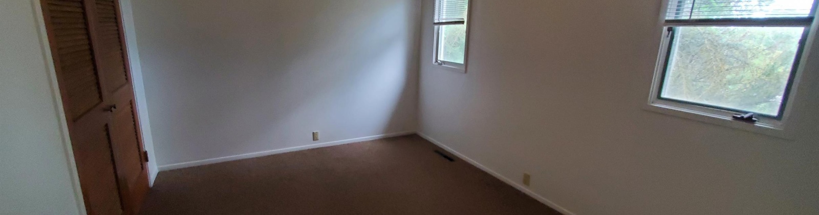 Indiana Street, Pullman, Washington 99163, 5 Bedrooms Bedrooms, ,3 BathroomsBathrooms,Site Built-owned Lot,For Sale,Indiana Street,283821