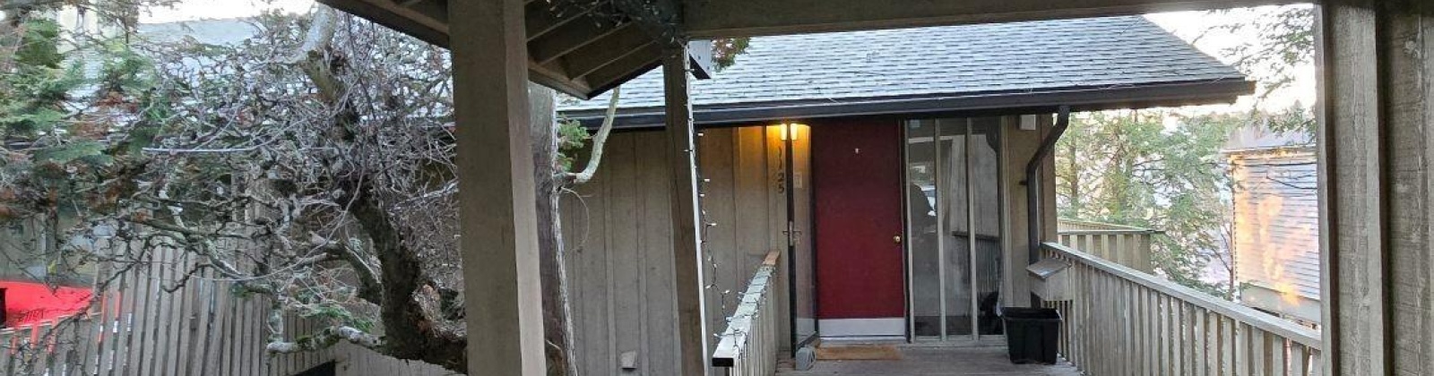 Indiana Street, Pullman, Washington 99163, 5 Bedrooms Bedrooms, ,3 BathroomsBathrooms,Site Built-owned Lot,For Sale,Indiana Street,283821