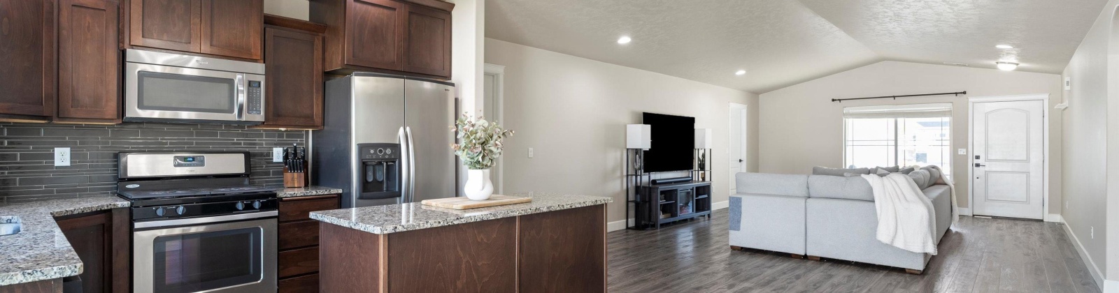 Ramus Lane, Pasco, Washington 99301, 3 Bedrooms Bedrooms, ,2 BathroomsBathrooms,Site Built-owned Lot,For Sale,Ramus Lane,283824