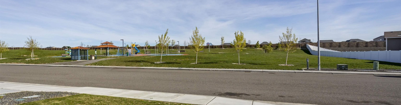 Chapel Hill Blvd, Pasco, Washington 99301, 3 Bedrooms Bedrooms, ,2 BathroomsBathrooms,Site Built-owned Lot,For Sale,Chapel Hill Blvd,283019