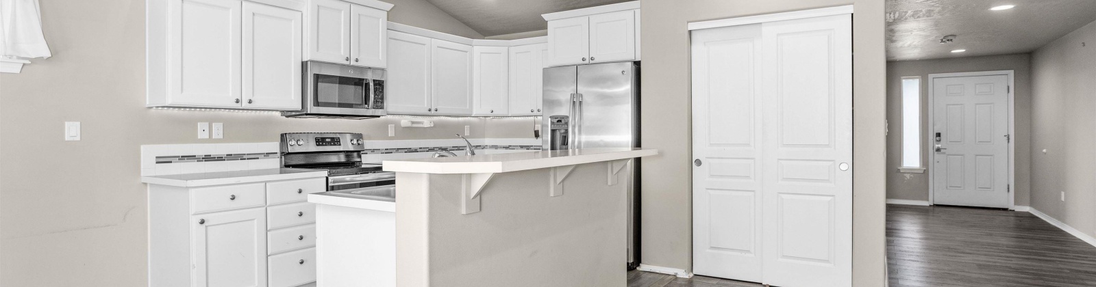 Chapel Hill Blvd, Pasco, Washington 99301, 3 Bedrooms Bedrooms, ,2 BathroomsBathrooms,Site Built-owned Lot,For Sale,Chapel Hill Blvd,283019