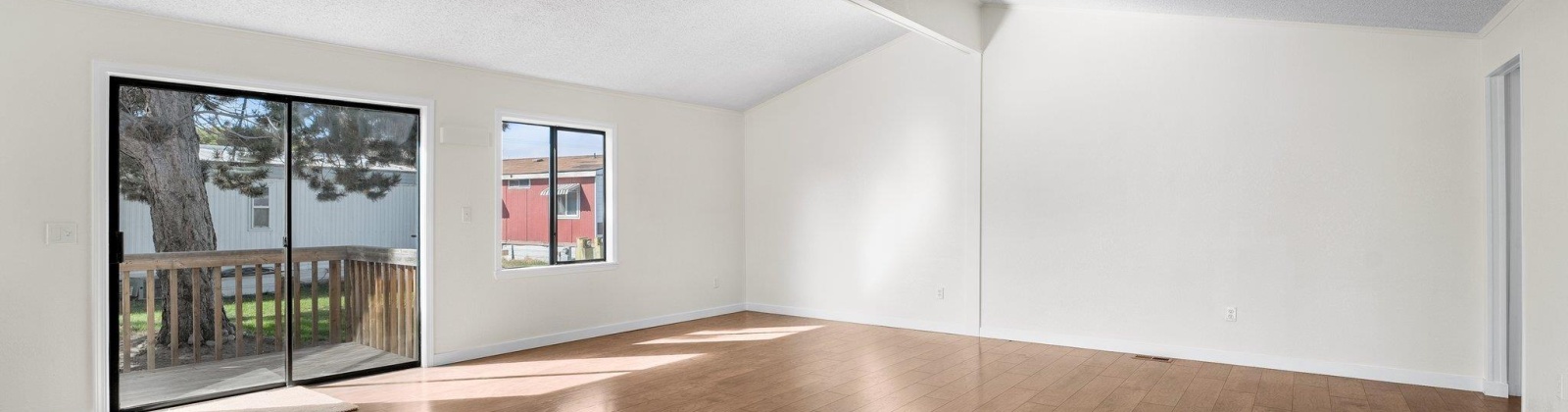 19th Ave. #14, Kennewick, Washington 99338, 3 Bedrooms Bedrooms, ,2 BathroomsBathrooms,Manufactured Rented Lot,For Sale,19th Ave. #14,283017