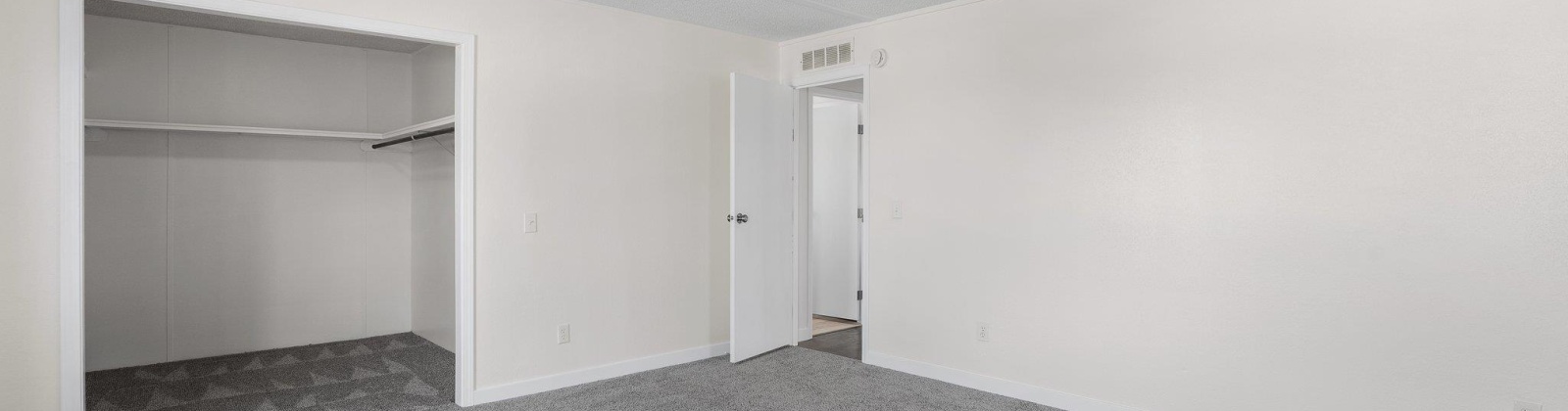 19th Ave. #14, Kennewick, Washington 99338, 3 Bedrooms Bedrooms, ,2 BathroomsBathrooms,Manufactured Rented Lot,For Sale,19th Ave. #14,283017