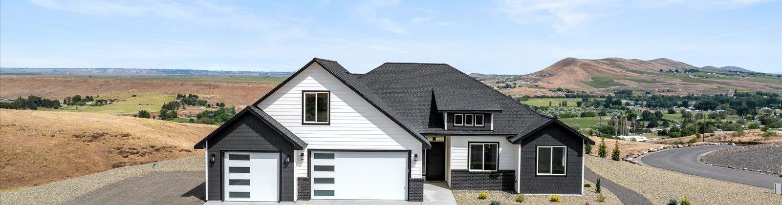 BRANT RD PR NW, Benton City, Washington 99320, 4 Bedrooms Bedrooms, ,3 BathroomsBathrooms,Site Built-owned Lot,For Sale,BRANT RD PR NW,283010