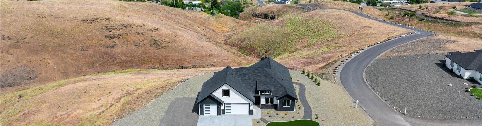 BRANT RD PR NW, Benton City, Washington 99320, 4 Bedrooms Bedrooms, ,3 BathroomsBathrooms,Site Built-owned Lot,For Sale,BRANT RD PR NW,283010
