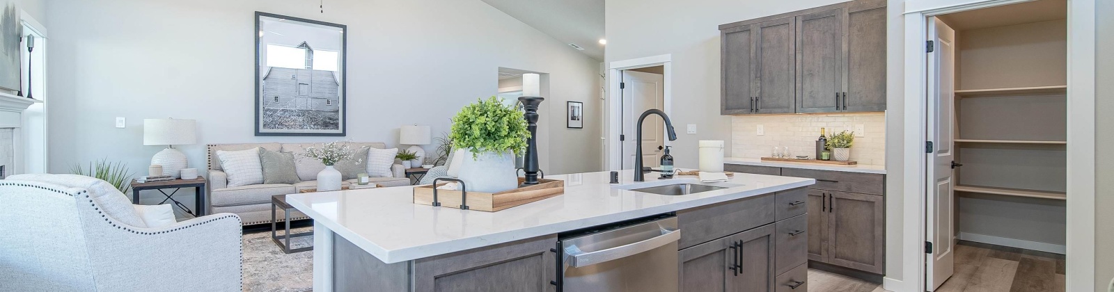 25th Ave, Kennewick, Washington 99338, 3 Bedrooms Bedrooms, ,2 BathroomsBathrooms,Site Built-owned Lot,For Sale,25th Ave,283042