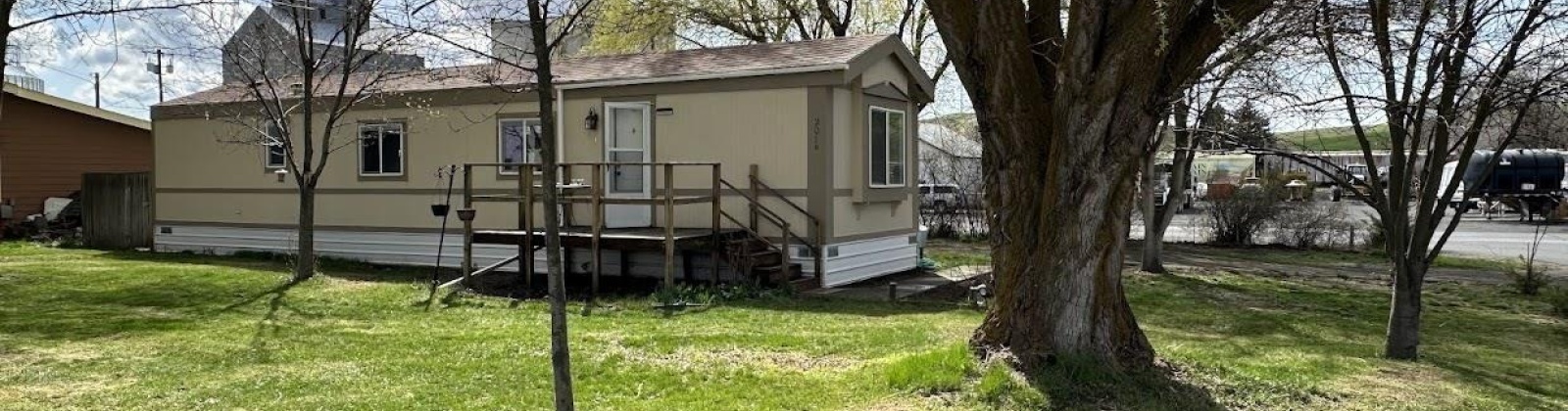 D St., Endicott, Washington 99125, 2 Bedrooms Bedrooms, ,1 BathroomBathrooms,Manufactured-owned Lot,For Sale,D St.,283031