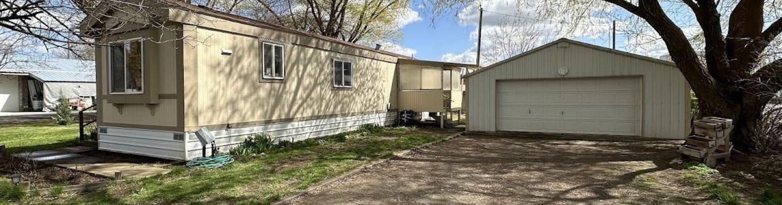 D St., Endicott, Washington 99125, 2 Bedrooms Bedrooms, ,1 BathroomBathrooms,Manufactured-owned Lot,For Sale,D St.,283031