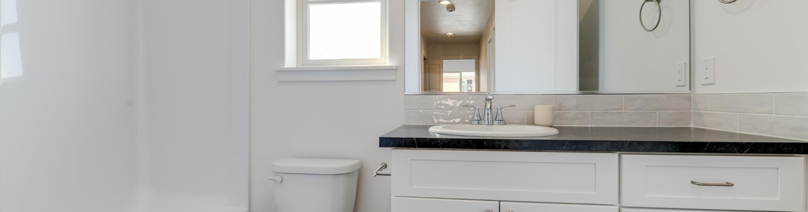 Grapevine Ct, West Richland, Washington 99353, 3 Bedrooms Bedrooms, ,3 BathroomsBathrooms,Town House,For Sale,Grapevine Ct,283063