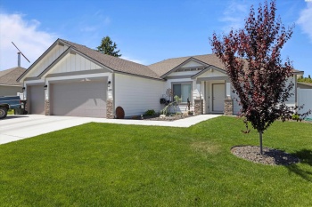 Lizzy Lane, Grandview, Washington 98930-0017, 3 Bedrooms Bedrooms, ,2 BathroomsBathrooms,Site Built-owned Lot,For Sale,Lizzy Lane,283112