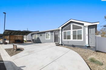 Harrison Place, Kennewick, Washington 99336, 3 Bedrooms Bedrooms, ,2 BathroomsBathrooms,Manufactured Rented Lot,For Sale,Harrison Place,283104