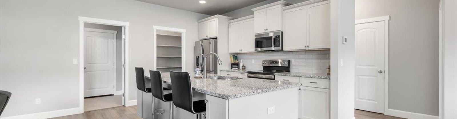 Wilson St, Kennewick, Washington 99338, 3 Bedrooms Bedrooms, ,2 BathroomsBathrooms,Site Built-owned Lot,For Sale,Wilson St,283153