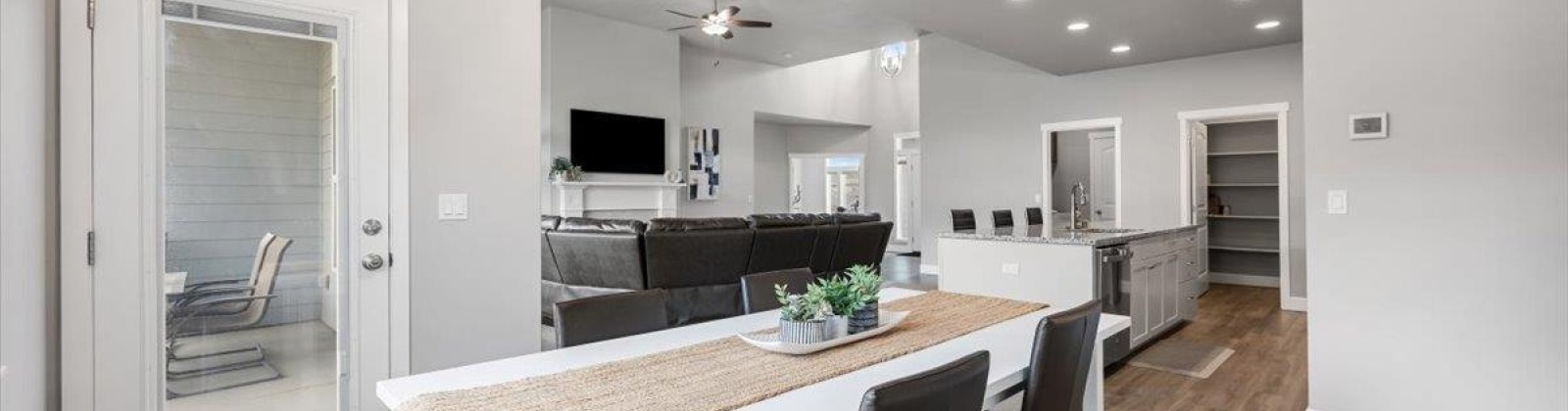 Wilson St, Kennewick, Washington 99338, 3 Bedrooms Bedrooms, ,2 BathroomsBathrooms,Site Built-owned Lot,For Sale,Wilson St,283153
