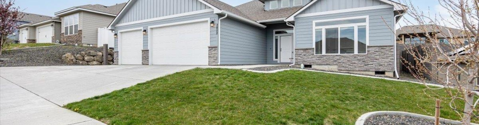 Wilson St, Kennewick, Washington 99338, 3 Bedrooms Bedrooms, ,2 BathroomsBathrooms,Site Built-owned Lot,For Sale,Wilson St,283153