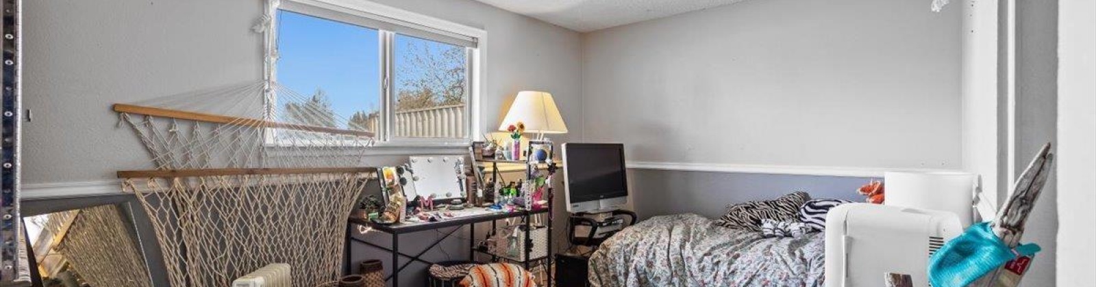 Bonnie Ave, Kennewick, Washington 99336, 3 Bedrooms Bedrooms, ,2 BathroomsBathrooms,Site Built-owned Lot,For Sale,Bonnie Ave,283151