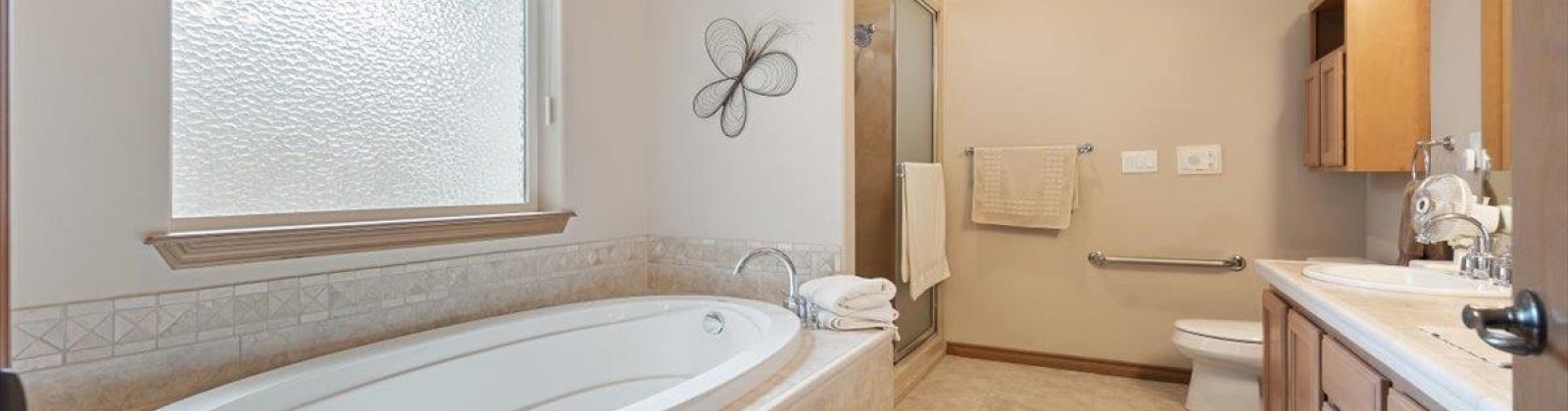 Chardonnay Dr, Richland, Washington 99352, 4 Bedrooms Bedrooms, ,2 BathroomsBathrooms,Site Built-owned Lot,For Sale,Chardonnay Dr,283184