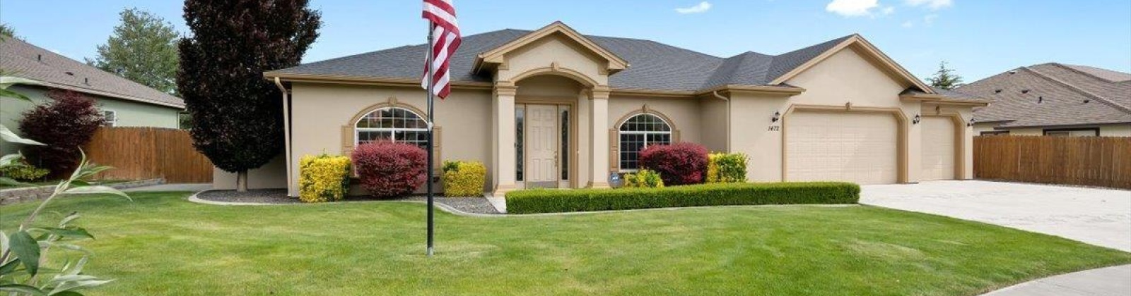 Chardonnay Dr, Richland, Washington 99352, 4 Bedrooms Bedrooms, ,2 BathroomsBathrooms,Site Built-owned Lot,For Sale,Chardonnay Dr,283184