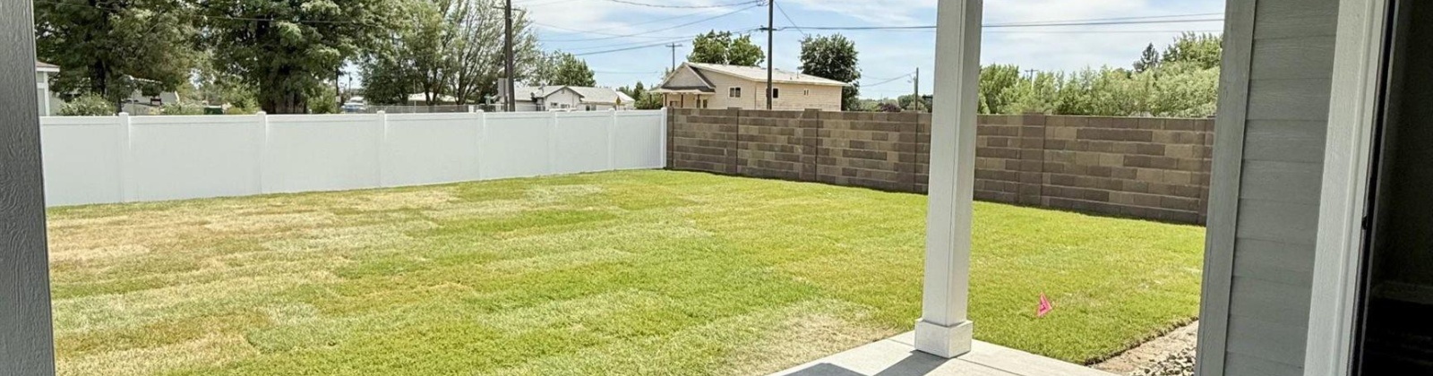 BEECH ST., Kennewick, Washington 99337, 3 Bedrooms Bedrooms, ,2 BathroomsBathrooms,For Sale,BEECH ST.,283169