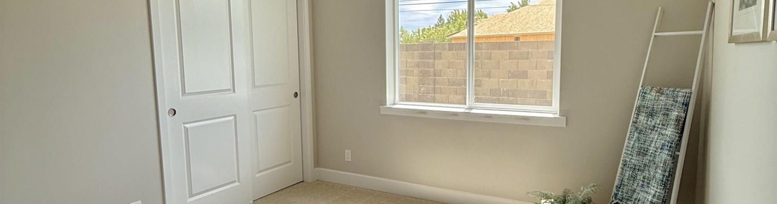 BEECH ST., Kennewick, Washington 99337, 3 Bedrooms Bedrooms, ,2 BathroomsBathrooms,For Sale,BEECH ST.,283169