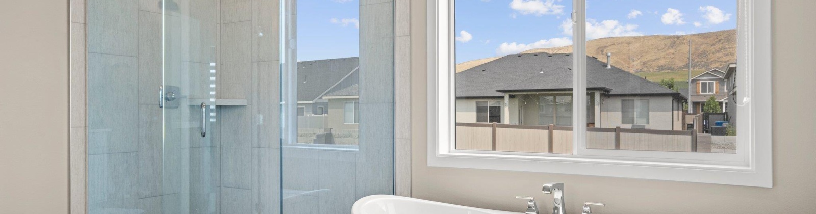 Potlatch St, Richland, Washington 99352, 4 Bedrooms Bedrooms, ,3 BathroomsBathrooms,Site Built-owned Lot,For Sale,Potlatch St,283195